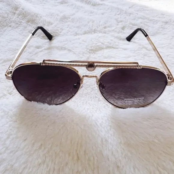 Doug Black W/ Gold Rim Aviator Sunglasses - Picture 3 of 11